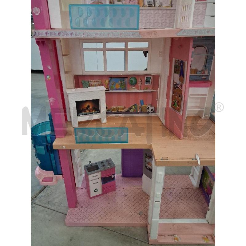 GIOCO CASA BARBIE 3 PIANI CON ACCESSORI | Mercatino dell'Usato San giorgio del sannio 4