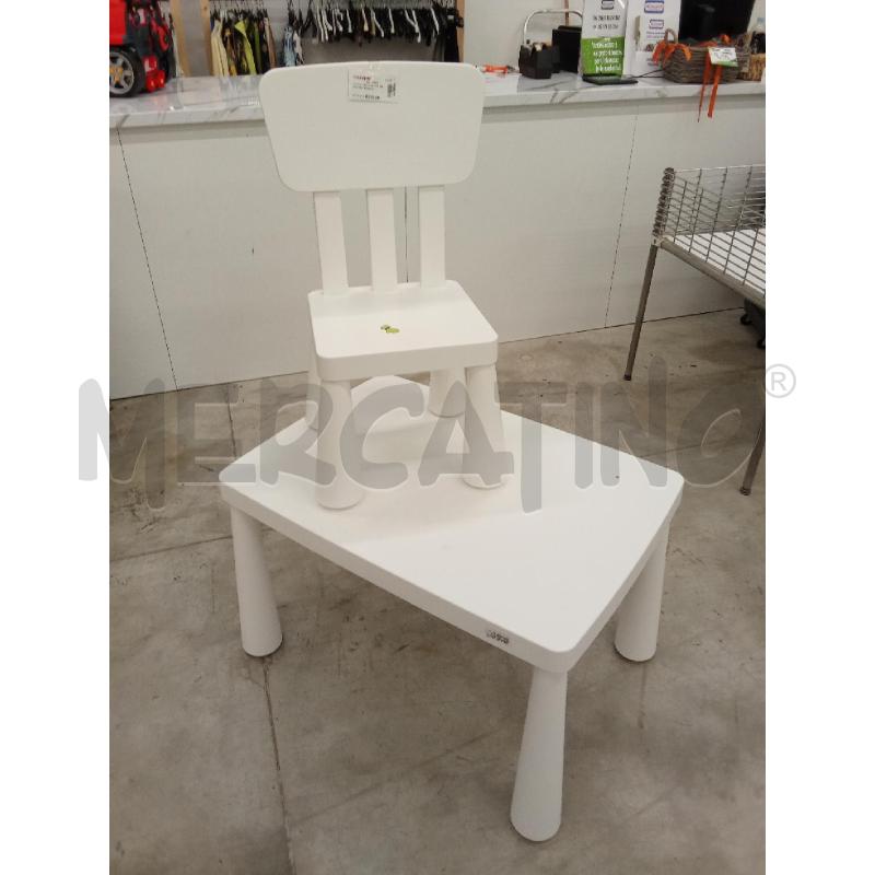 GIOCO TAVOLINO PIU SEDIA IKEA BIANCHI  | Mercatino dell'Usato San giorgio del sannio 1
