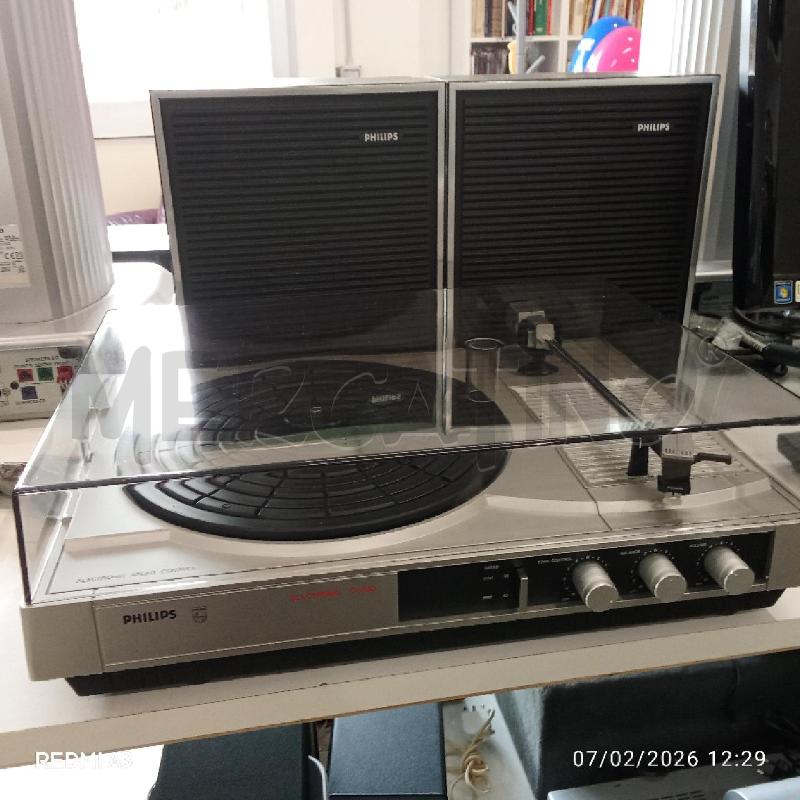 GIRADISCHI ELECTRONIC D5320+ CASSE  | Mercatino dell'Usato San giorgio del sannio 1