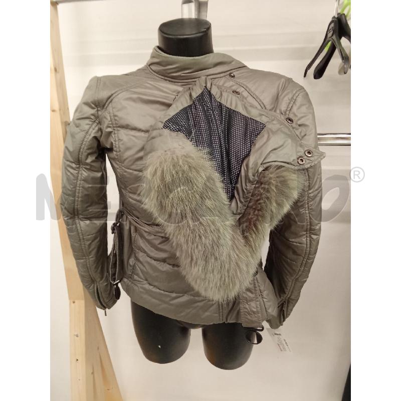 GIUBBINO DONNA GRIGIO REFRIGIWEAR CON COLLO ESTRAIBILE | Mercatino dell'Usato San giorgio del sannio 2