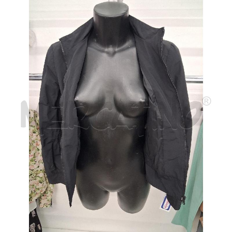 GIUBBINO DONNA NERO CROP SISLEY  | Mercatino dell'Usato San giorgio del sannio 2