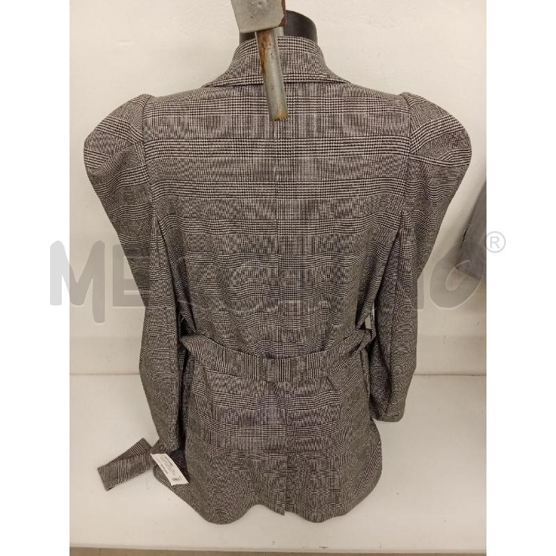 GIUBBINO DONNA QUADRI BIANCO NERO OODI ET AMO  | Mercatino dell'Usato San giorgio del sannio 4