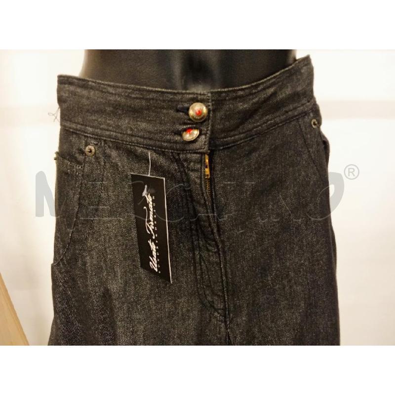 GONNA DI JEANS MOSCHINO GRIGIA CON DET.ZIP | Mercatino dell'Usato San giorgio del sannio 2