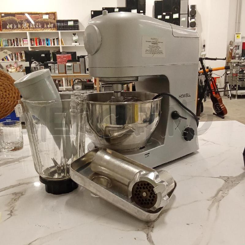 IMPASTATRICE HOWELL + ACCESSORI  | Mercatino dell'Usato San giorgio del sannio 1