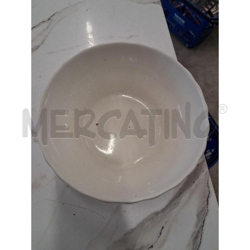 INSALATIERA PORCELLANA GINORI  | Mercatino dell'Usato San giorgio del sannio 2