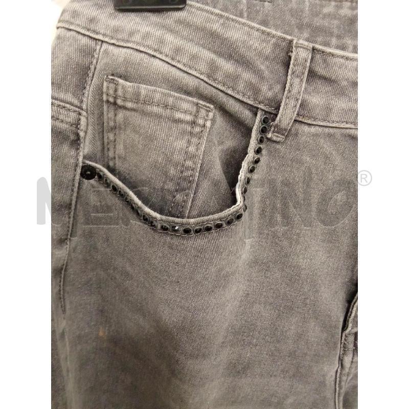 JEANS DONNA GRIGIO ROSSODISERA TASCHE STRASS NERE | Mercatino dell'Usato San giorgio del sannio 2