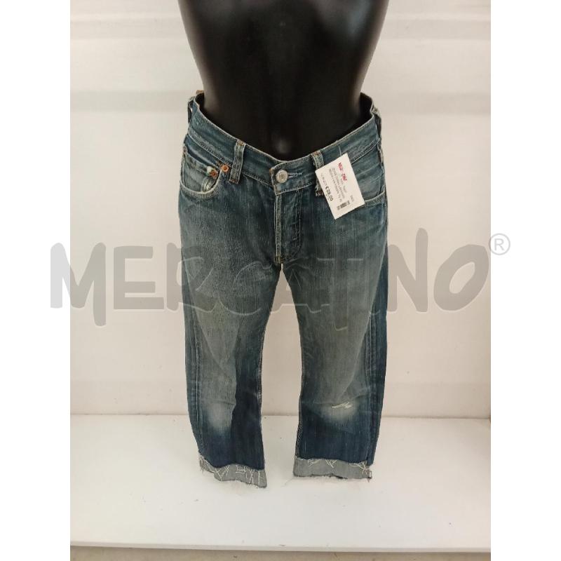 JEANS DONNA LAVAGGIO MEDIO CON PIEGONE CAVIGLIE FLARE SLAVATO LEVIS  501 BOTTONI  | Mercatino dell'Usato San giorgio del sannio 1