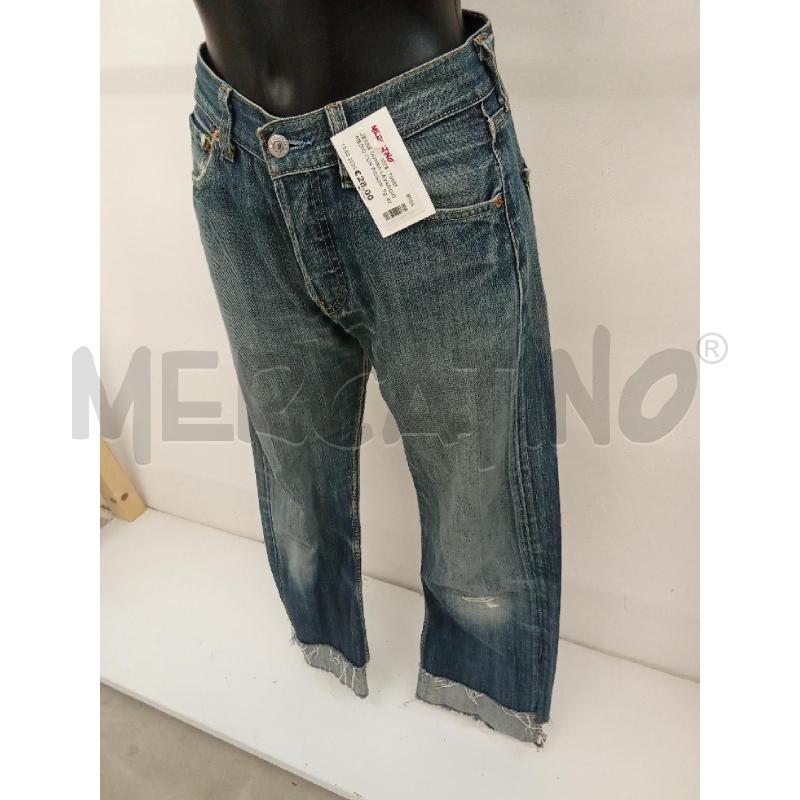JEANS DONNA LAVAGGIO MEDIO CON PIEGONE CAVIGLIE FLARE SLAVATO LEVIS  501 BOTTONI  | Mercatino dell'Usato San giorgio del sannio 2