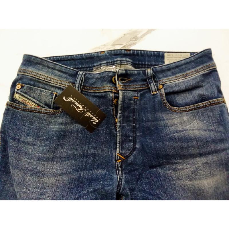 JEANS UOMO DIESEL LAVAGGIO SCURO  | Mercatino dell'Usato San giorgio del sannio 5