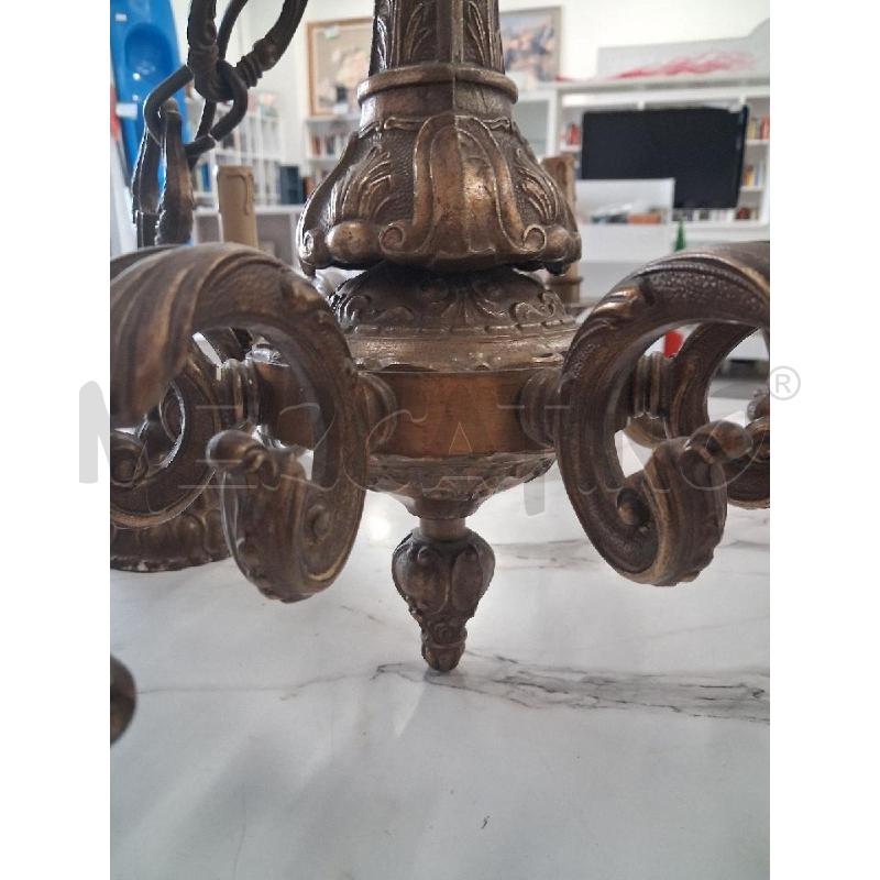 LAMPADARIO OTTONE 8 BRACCIA | Mercatino dell'Usato San giorgio del sannio 3