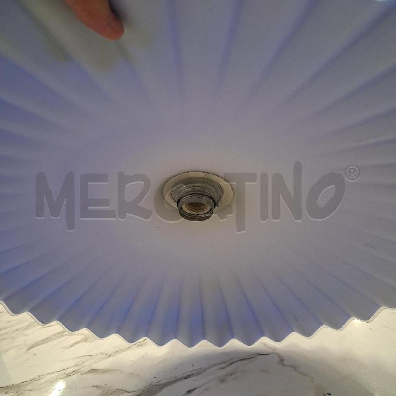 LAMPADARIO VIOLA ROTONDO ONDULATO VETRO | Mercatino dell'Usato San giorgio del sannio 2