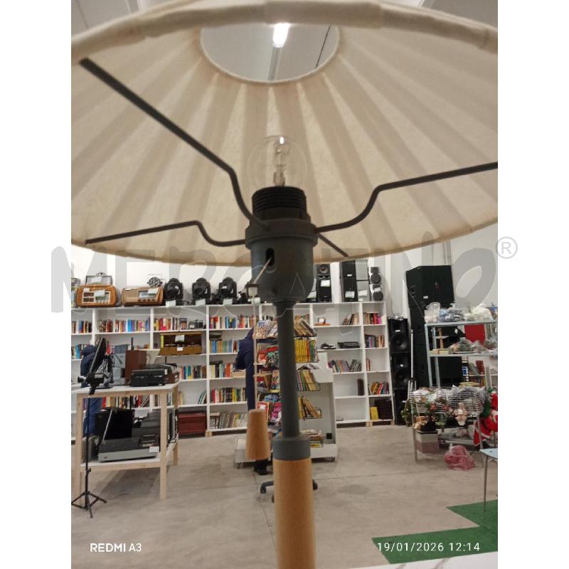 LAMPADA GRIGIA CON CATENA GAMBO LEGNO | Mercatino dell'Usato San giorgio del sannio 4