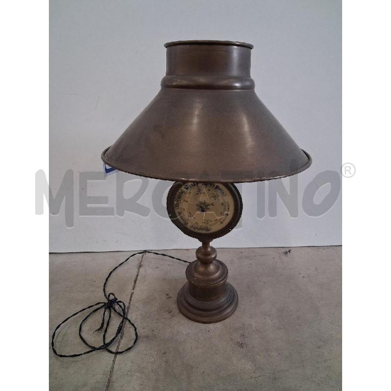 LAMPADA OTTONE CON IGROMETRO  | Mercatino dell'Usato San giorgio del sannio 1