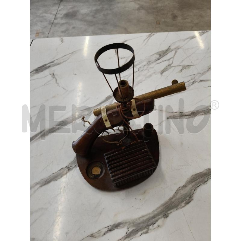LAMPADA PISTOLA LEGNO  | Mercatino dell'Usato San giorgio del sannio 2