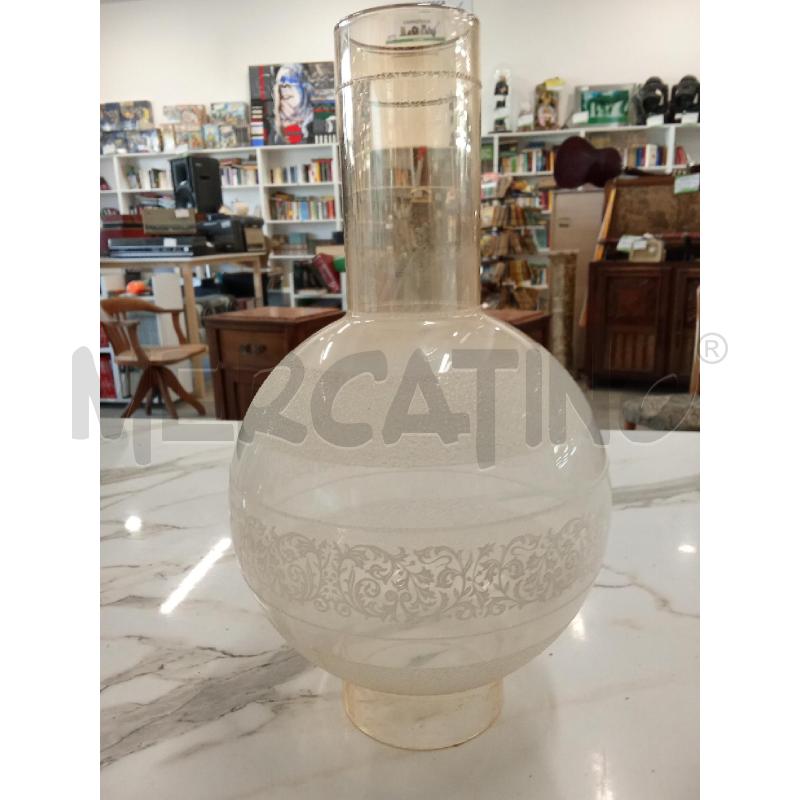 LAMPADA VETRO OPALINA BASE METALLO  | Mercatino dell'Usato San giorgio del sannio 2