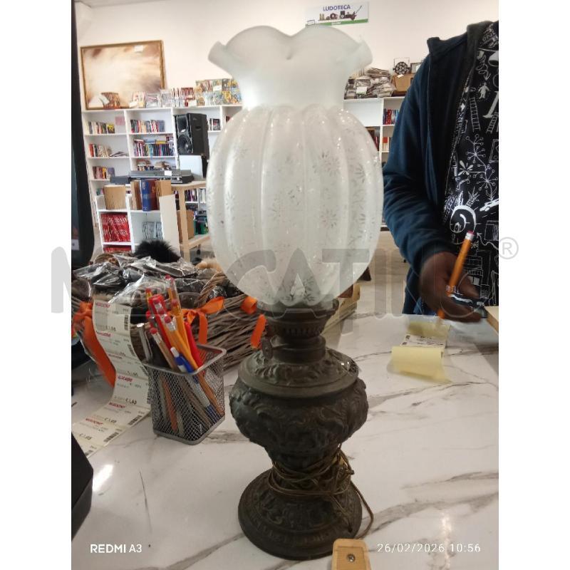 LAMPA SOLARE OTTONE VETRO FIORE LAVORATO  | Mercatino dell'Usato San giorgio del sannio 1