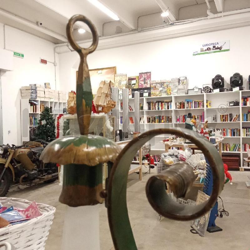 LAMPA SOLARE STRUTTURA FERRI VETRO SATINATO  | Mercatino dell'Usato San giorgio del sannio 5