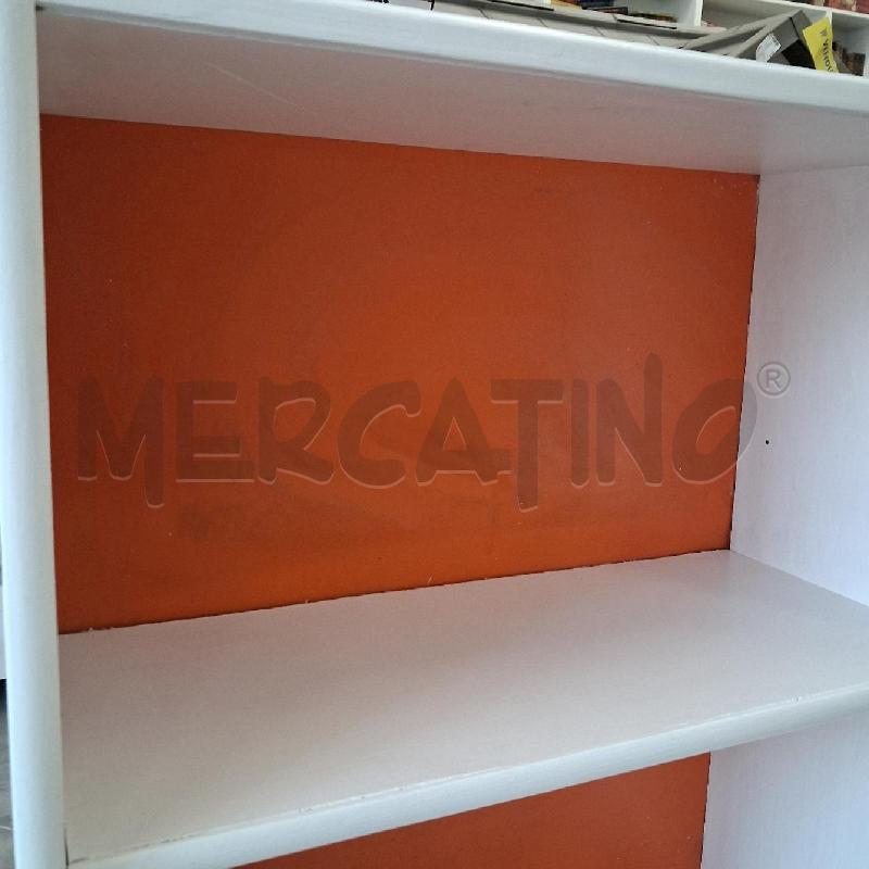 LIBRERIA LEGNO FERRO ARANCIO  | Mercatino dell'Usato San giorgio del sannio 4