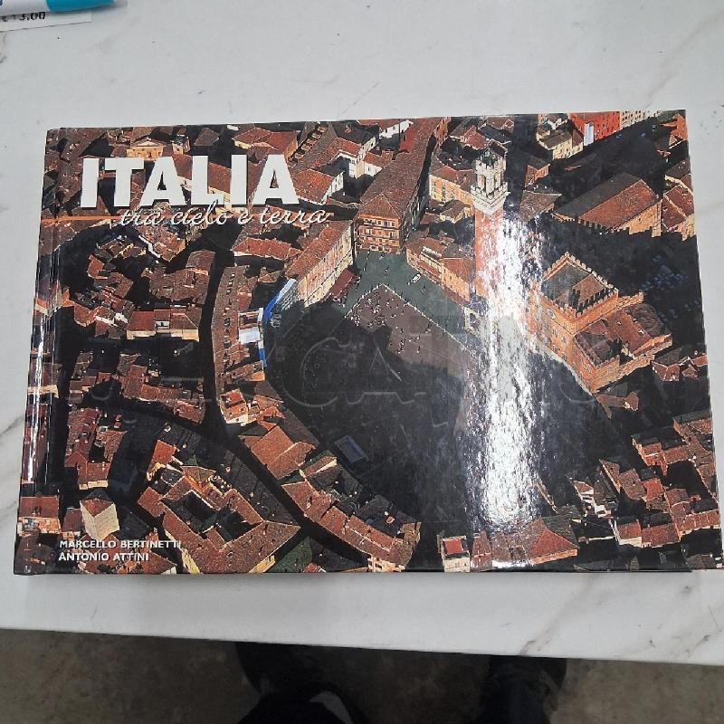 LIBRO FOTOGRAFICO ITALIA TRA CIELO E TERRA  | Mercatino dell'Usato San giorgio del sannio 1