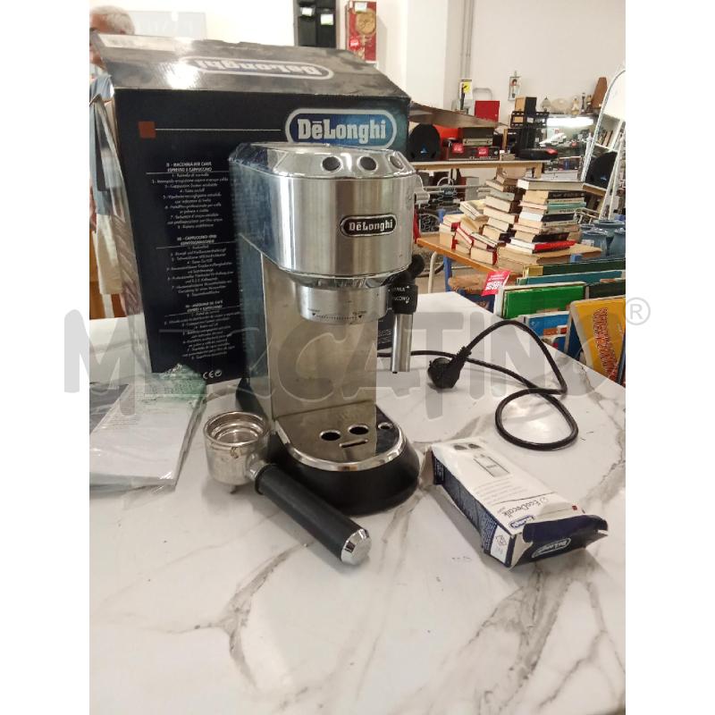 MACCHINA CAFFE' DE LONGHI DEDICA STYLECON BRACCETTO E CAPPUCINATORE  | Mercatino dell'Usato San giorgio del sannio 1