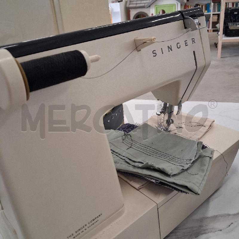 MACCHINA CUCIRE SINGER FUTURA COMPLETA  | Mercatino dell'Usato San giorgio del sannio 5