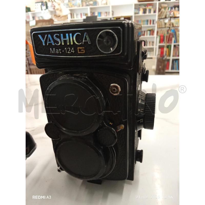 MACCHINA FOTOGRAFICA YASHICA MAT 124 | Mercatino dell'Usato San giorgio del sannio 3