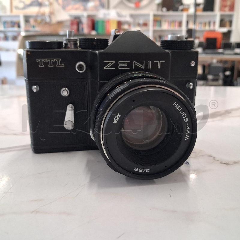 MACCHINA FOTOGRAFICA ZENITH  | Mercatino dell'Usato San giorgio del sannio 1