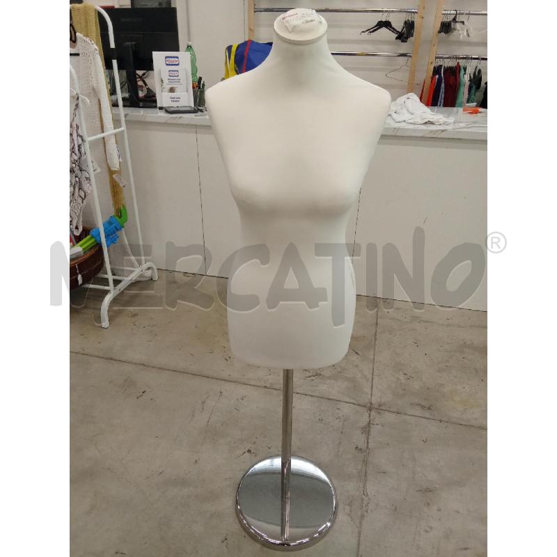 MANICHINO SARTORIALE DONNA BASE CROMO  | Mercatino dell'Usato San giorgio del sannio 1