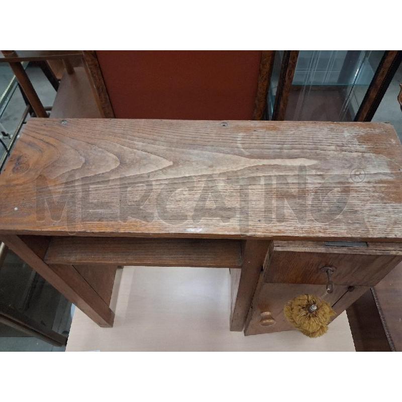 MOBILETTO LEGNO SCRIVANIA  | Mercatino dell'Usato San giorgio del sannio 2