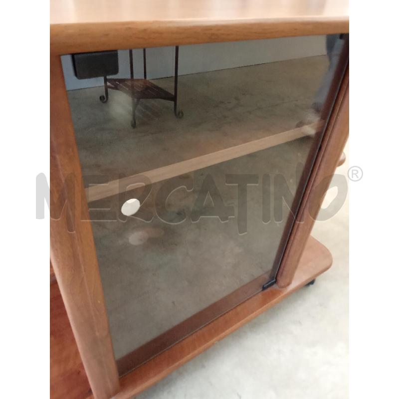 MOBILE PORTA TV LEGNO ANTA VETRO ROTELLE  | Mercatino dell'Usato San giorgio del sannio 5