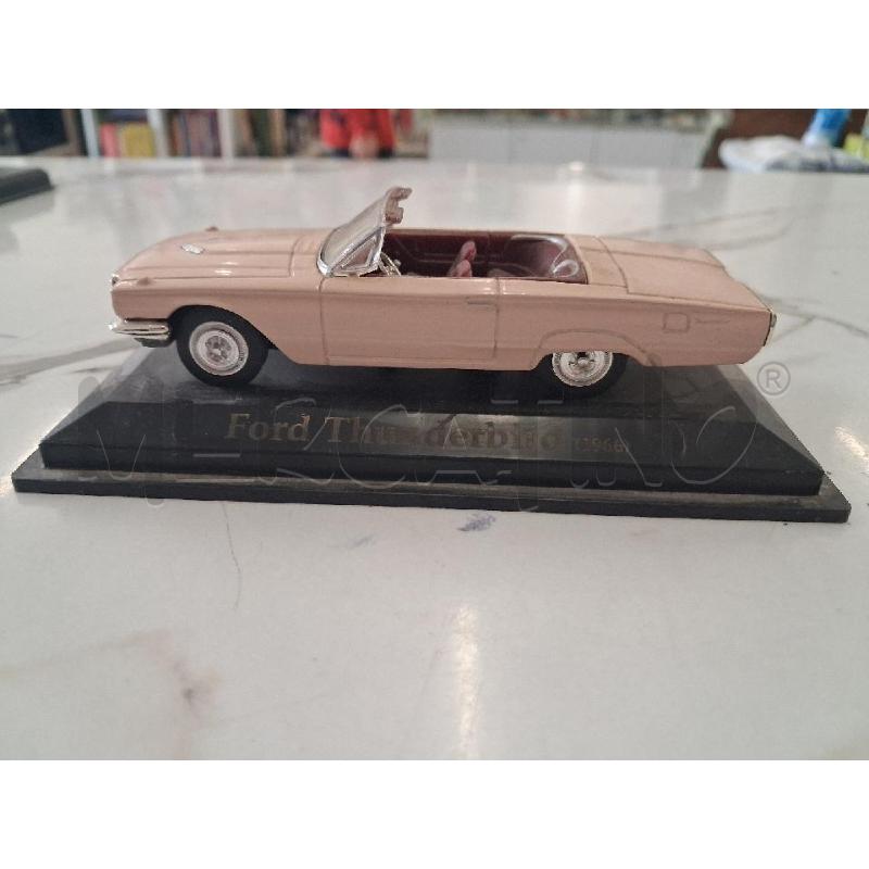 MODELLINO AUTO FORD TUDERBIRD | Mercatino dell'Usato San giorgio del sannio 1