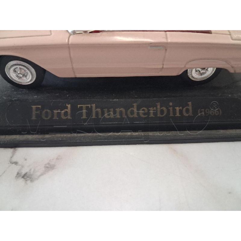 MODELLINO AUTO FORD TUDERBIRD | Mercatino dell'Usato San giorgio del sannio 5