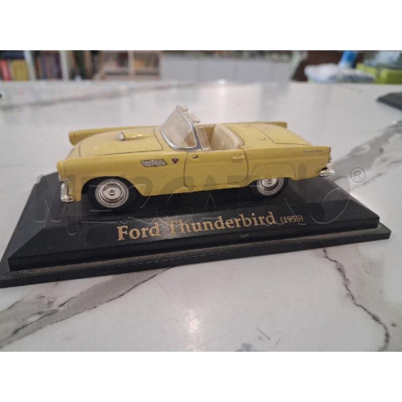 MODELLINO AUTO FORD TUNDERBIRD  | Mercatino dell'Usato San giorgio del sannio 1
