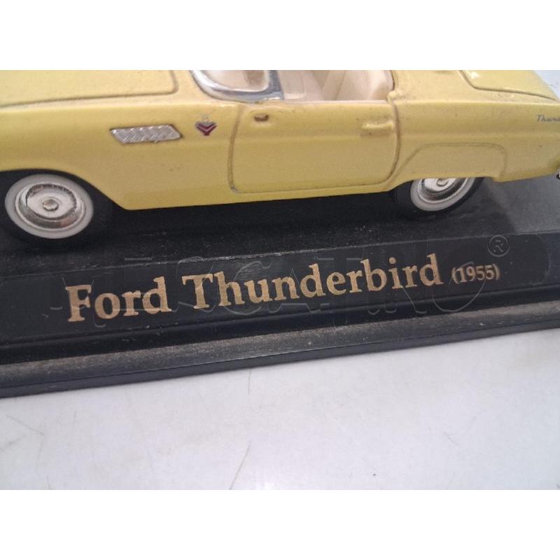 MODELLINO AUTO FORD TUNDERBIRD  | Mercatino dell'Usato San giorgio del sannio 5
