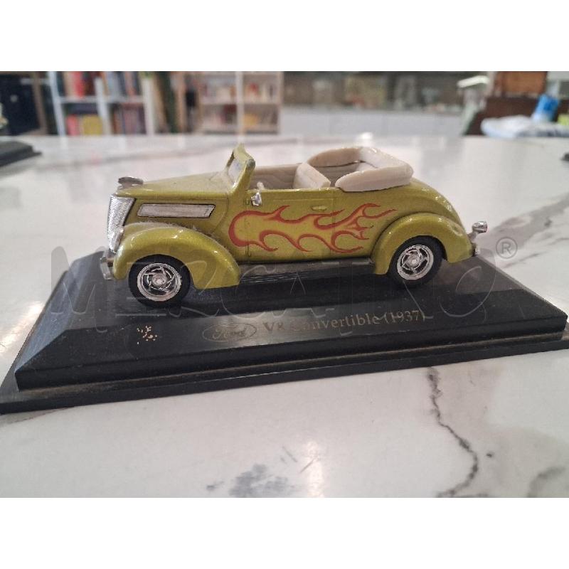 MODELLINO AUTO V8 CONVERTIBLE  | Mercatino dell'Usato San giorgio del sannio 1