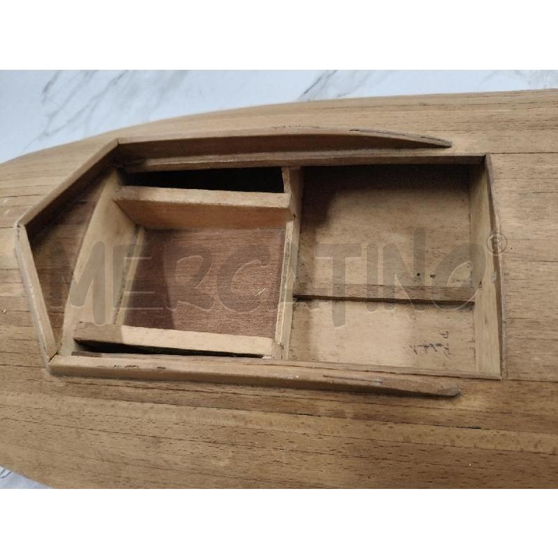 MODELLINO BARCA LEGNO  | Mercatino dell'Usato San giorgio del sannio 2