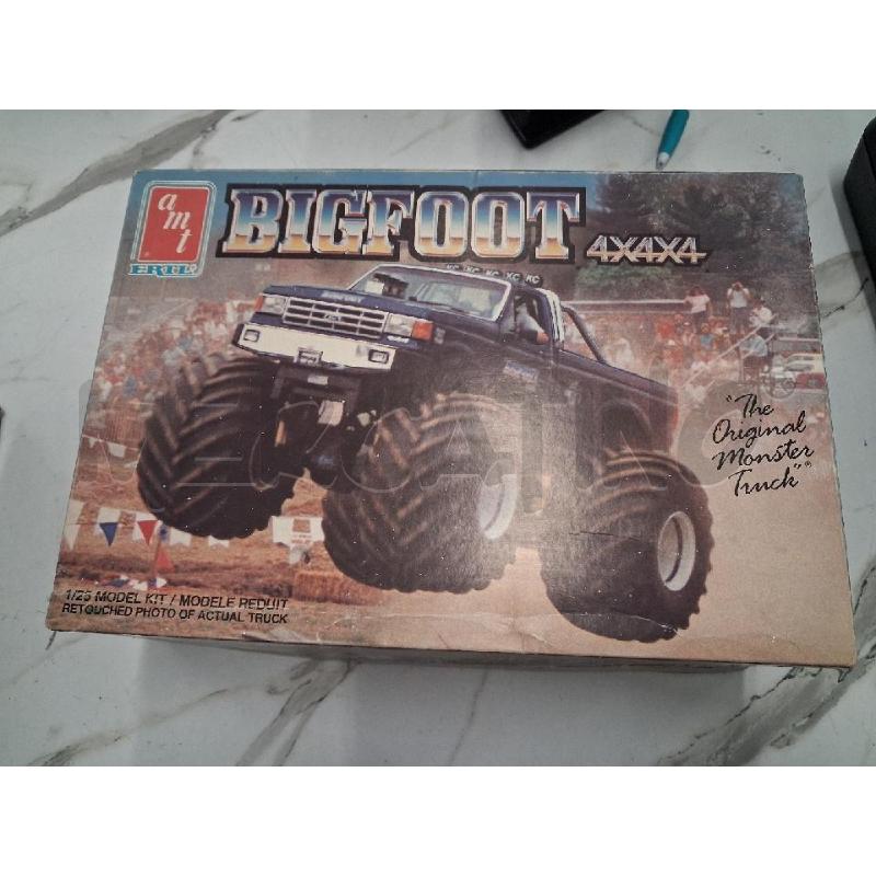 MODELLINO BIGFOOT 4X4X4 | Mercatino dell'Usato San giorgio del sannio 1