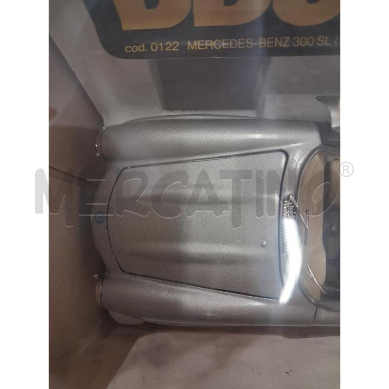 MODELLINO BURAGO MERCEDES BENZ 300SL  | Mercatino dell'Usato San giorgio del sannio 3