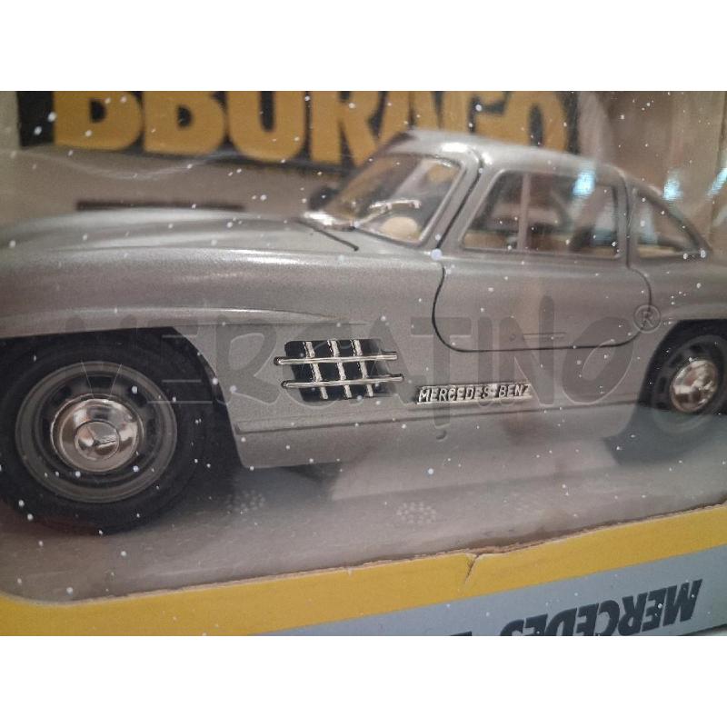 MODELLINO BURAGO MERCEDES BENZ 300SL  | Mercatino dell'Usato San giorgio del sannio 4