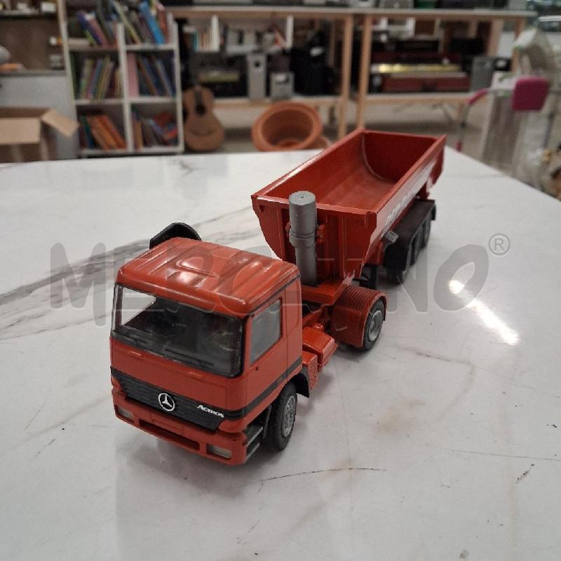 MODELLINO CAMION DER BAUSTARKEMERCEDES | Mercatino dell'Usato San giorgio del sannio 1