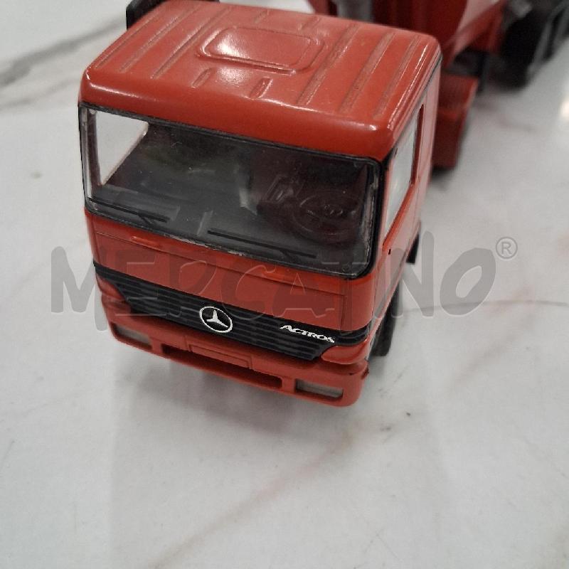 MODELLINO CAMION DER BAUSTARKEMERCEDES | Mercatino dell'Usato San giorgio del sannio 4