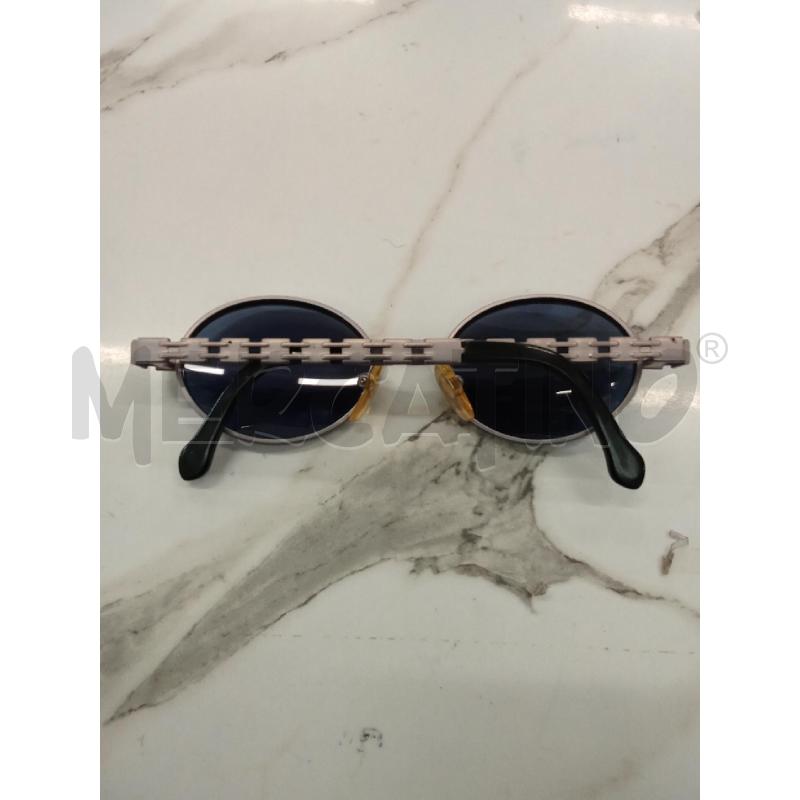 OCCHIALI DONNA GRIGI SOLE 97/3 MONTATURA QUADRATI RIGHE | Mercatino dell'Usato San giorgio del sannio 4