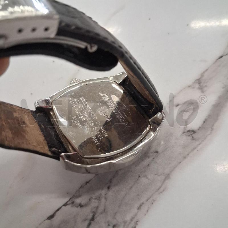 OROLOGIO DA POLSO QUAD BIANCO PUNTA CINTURINO NERO CHRONOTECH | Mercatino dell'Usato San giorgio del sannio 3