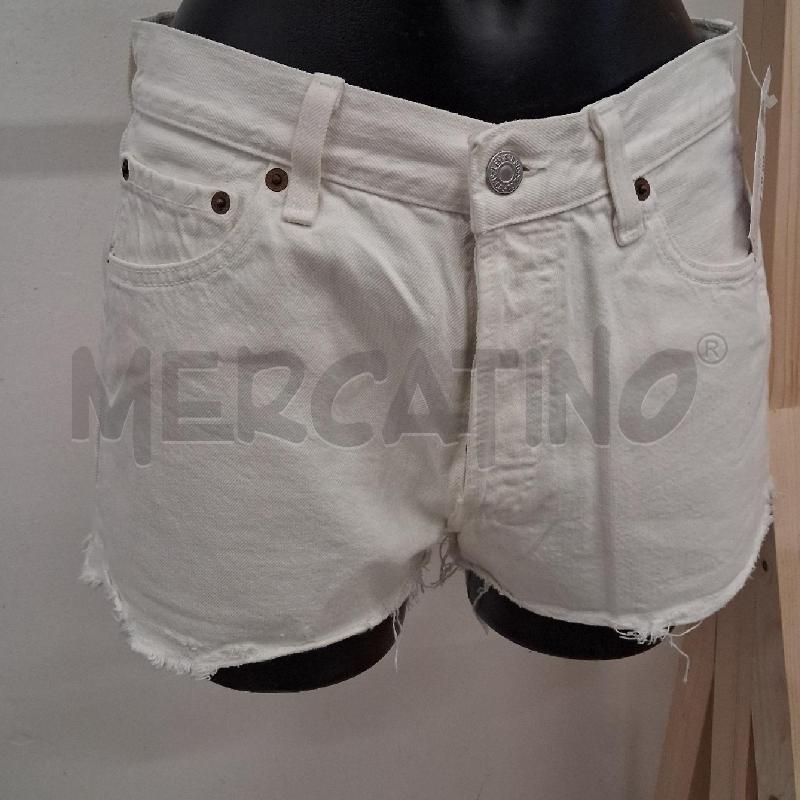 PANTALONCINO DONNA BIANCO SFRANGIATO  LEVIS | Mercatino dell'Usato San giorgio del sannio 2