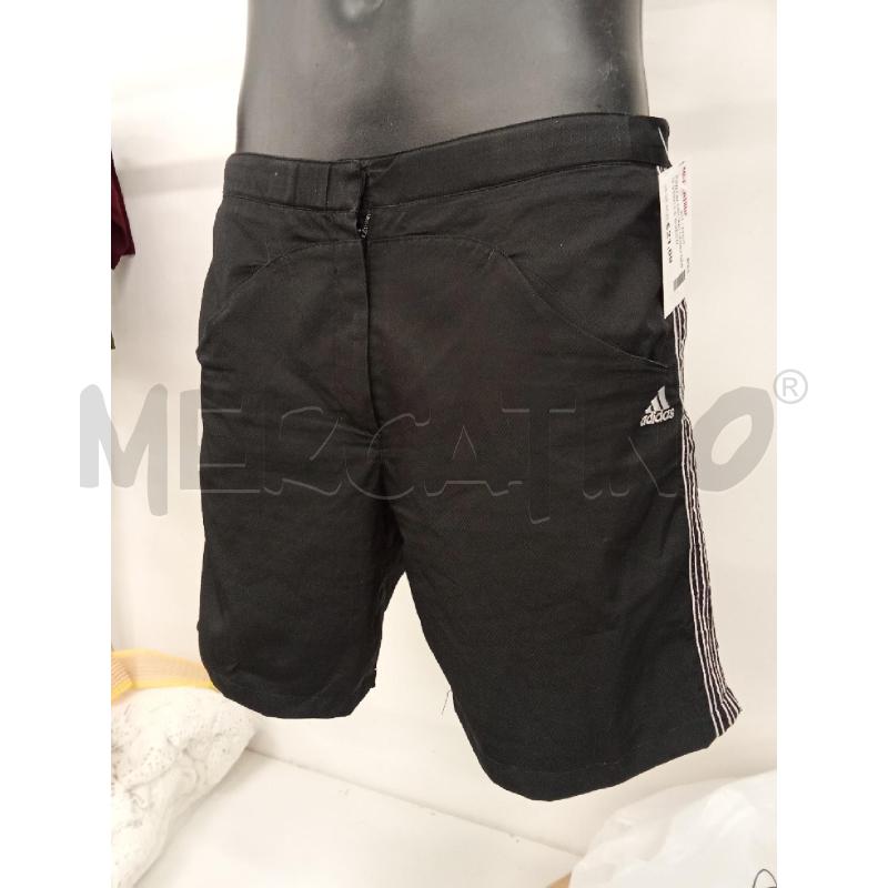 PANTALONCINO UOMO NERO STRISCE BIANCHE ADIDAS  | Mercatino dell'Usato San giorgio del sannio 1