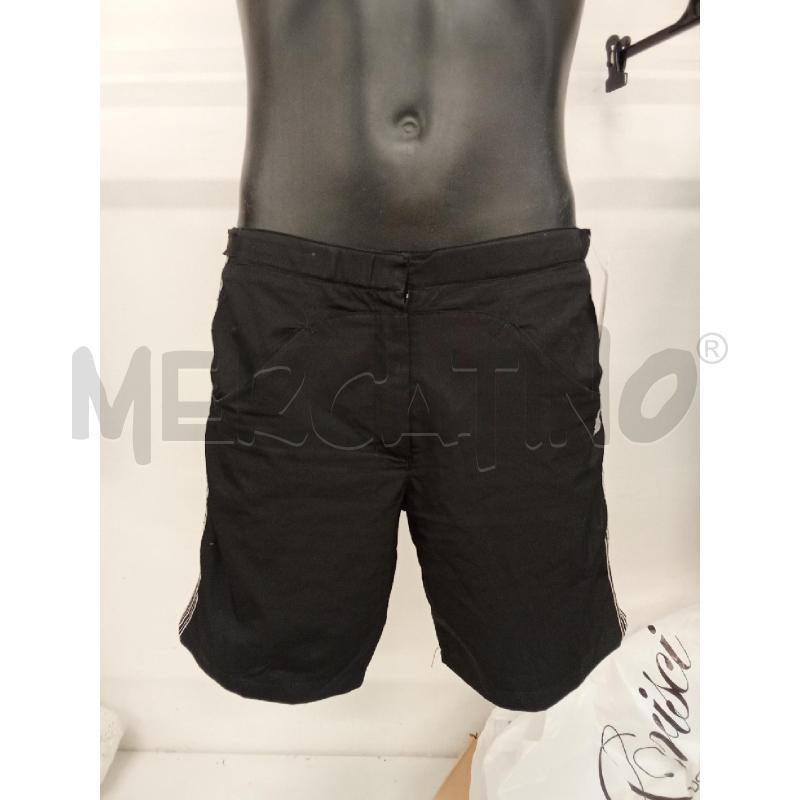 PANTALONCINO UOMO NERO STRISCE BIANCHE ADIDAS  | Mercatino dell'Usato San giorgio del sannio 2