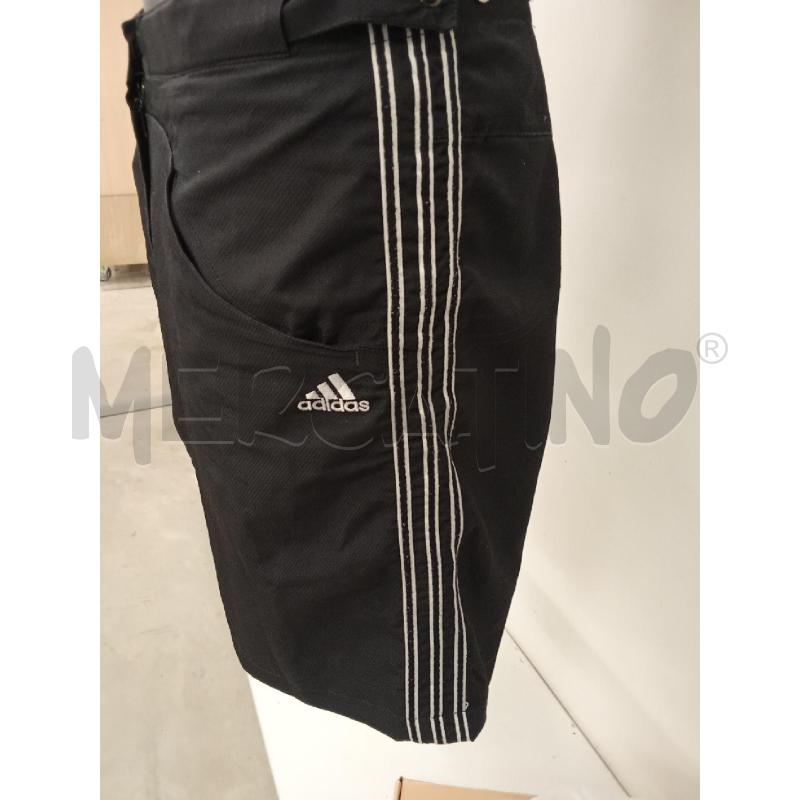 PANTALONCINO UOMO NERO STRISCE BIANCHE ADIDAS  | Mercatino dell'Usato San giorgio del sannio 3