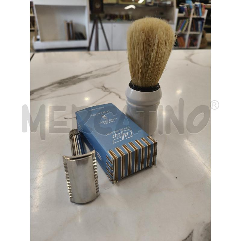 PENNELLO BARBA + RASOIO  | Mercatino dell'Usato San giorgio del sannio 2