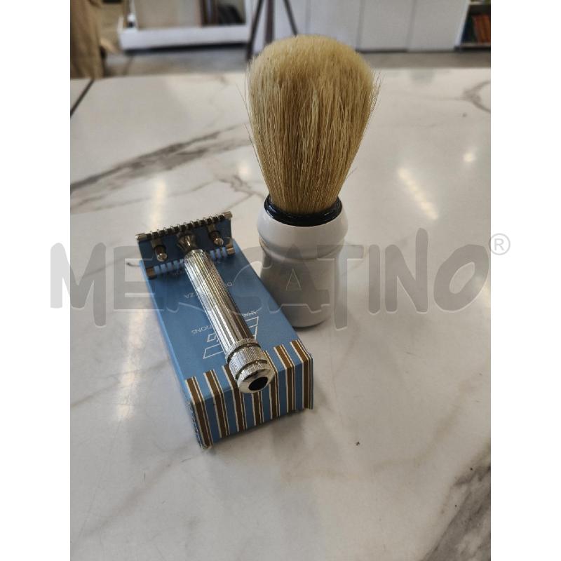PENNELLO BARBA + RASOIO  | Mercatino dell'Usato San giorgio del sannio 3