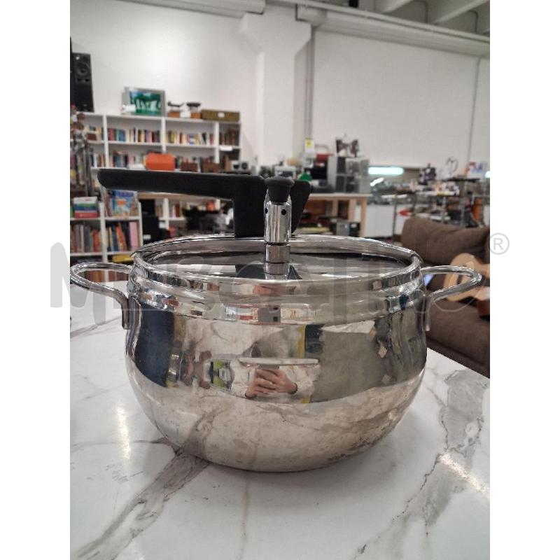 PENTOLA A PRESSIONE ACCIAIO INOX | Mercatino dell'Usato San giorgio del sannio 1